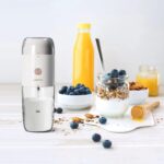 دستگاه دو کاره فوم ساز شیر و آسیاب قهوه لپرسو مدل LePresso LPMFGRWH 2IN1 Portable Milk Frother - تصویر 8